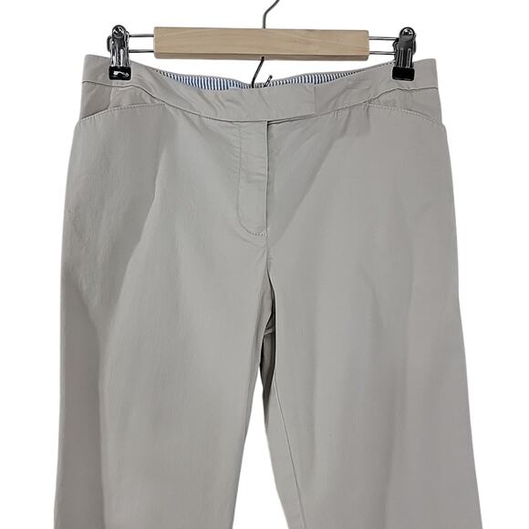 Tommy Hilfiger Women’s Stretch Khaki Pants Size 8 Straight Leg Beige Logo Back - Picture 3 of 8